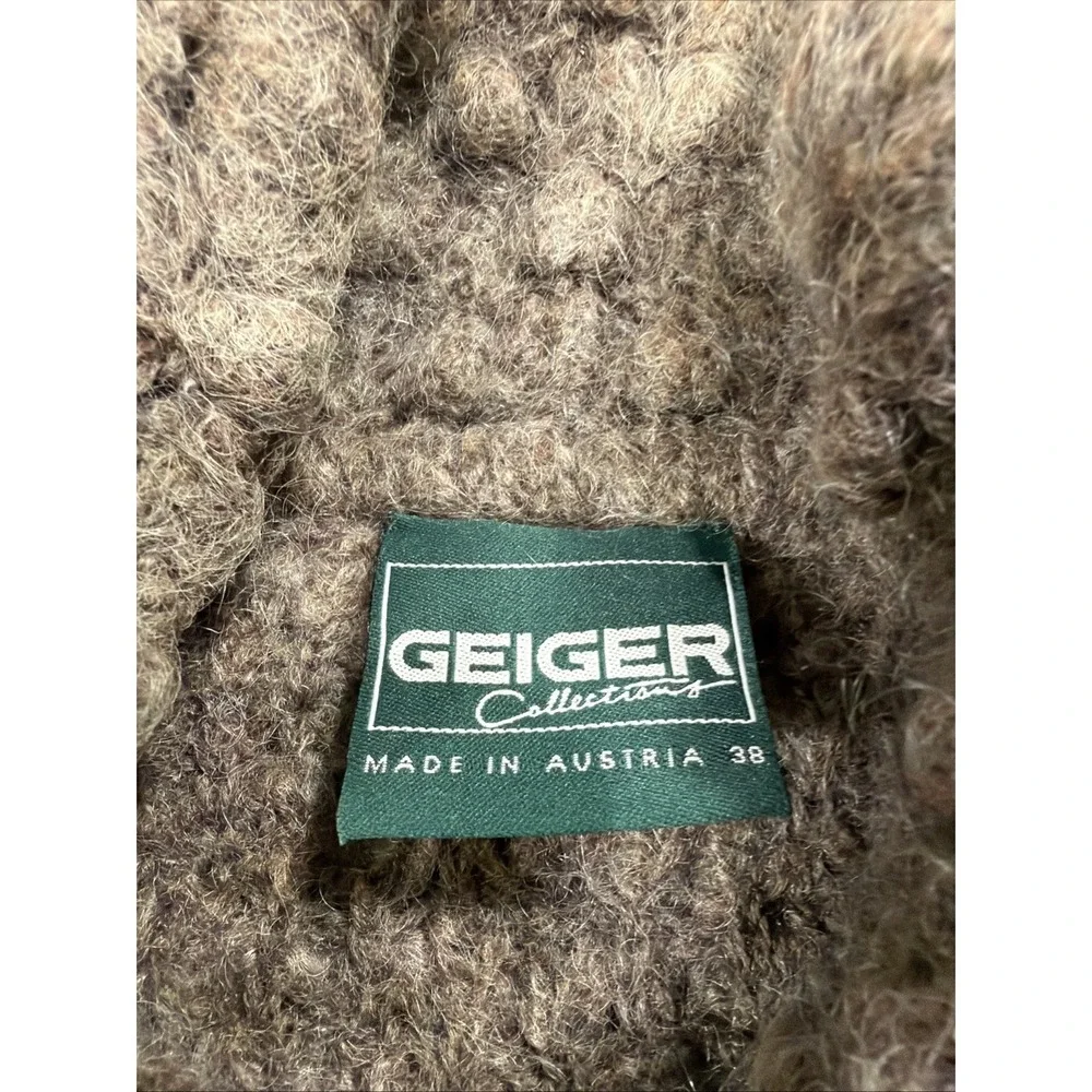 Geiger Sweater Womens Medium/Large Size 38 Brown Ribbed Turtleneck 100%‎ Wool